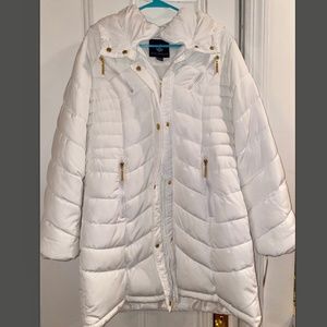 New Rocawear Women's White Puffer Waterproof Winter Coat NWT
